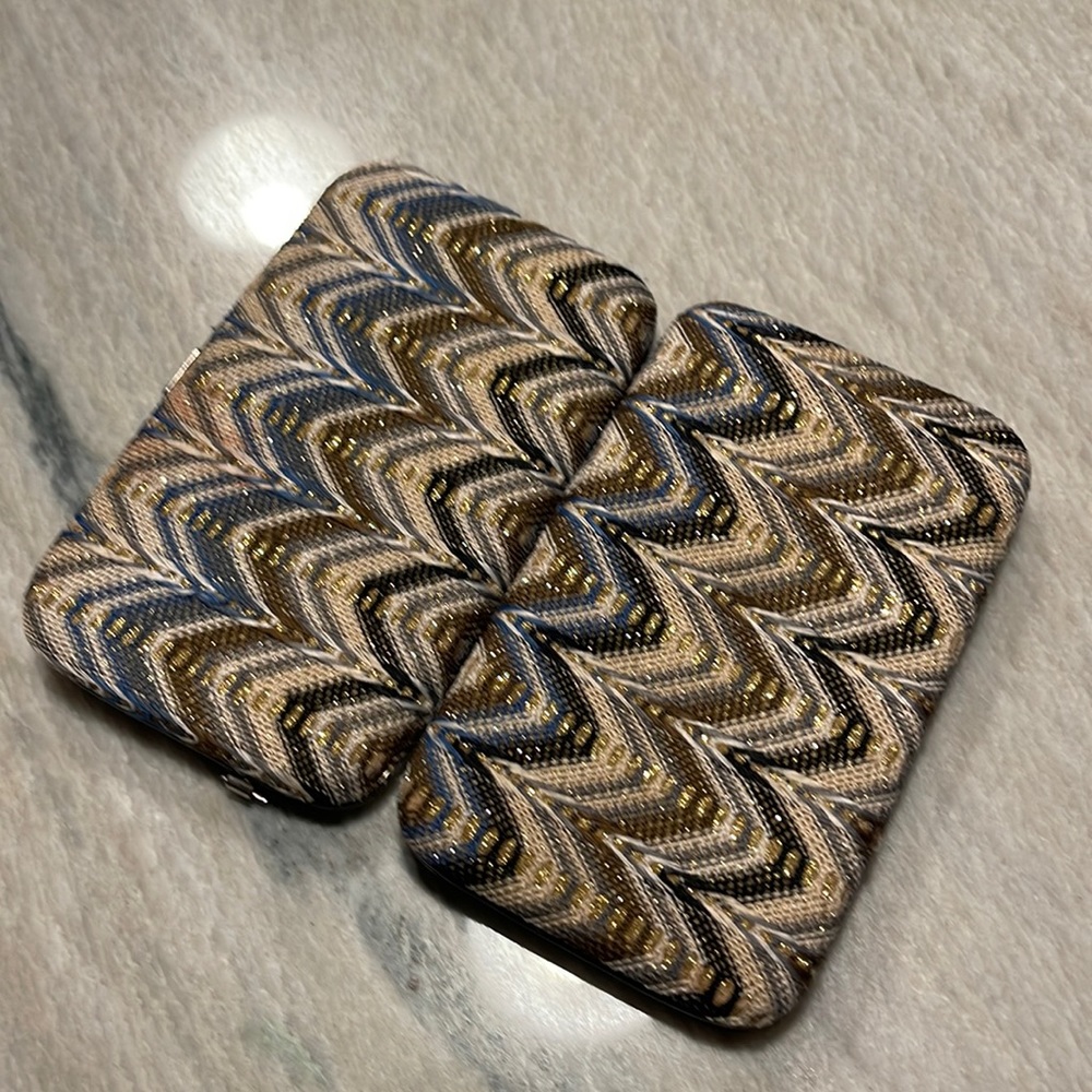 Wallet - Picture 2 of 4